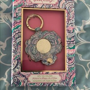 Lilly Pulitzer Floral GPS Tag Holder